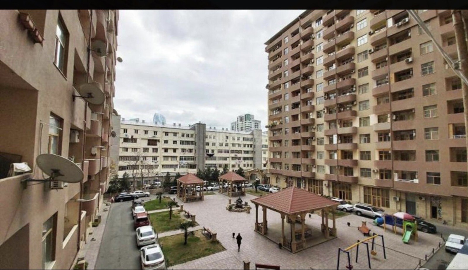 3 otaqlı Yeni tikili, 28 May m., Bakı