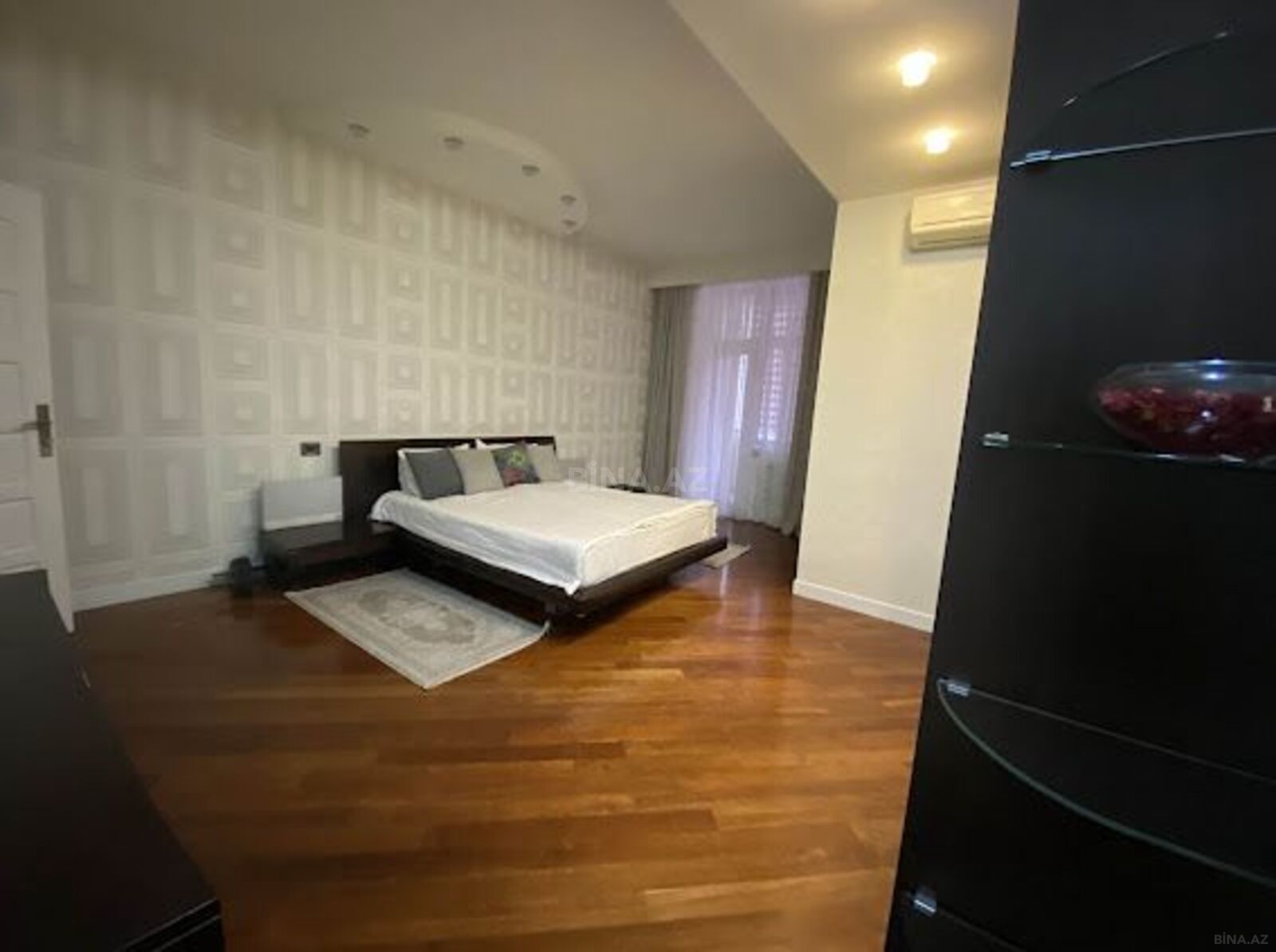 3 otaqlı Yeni tikili, 28 May m., Bakı