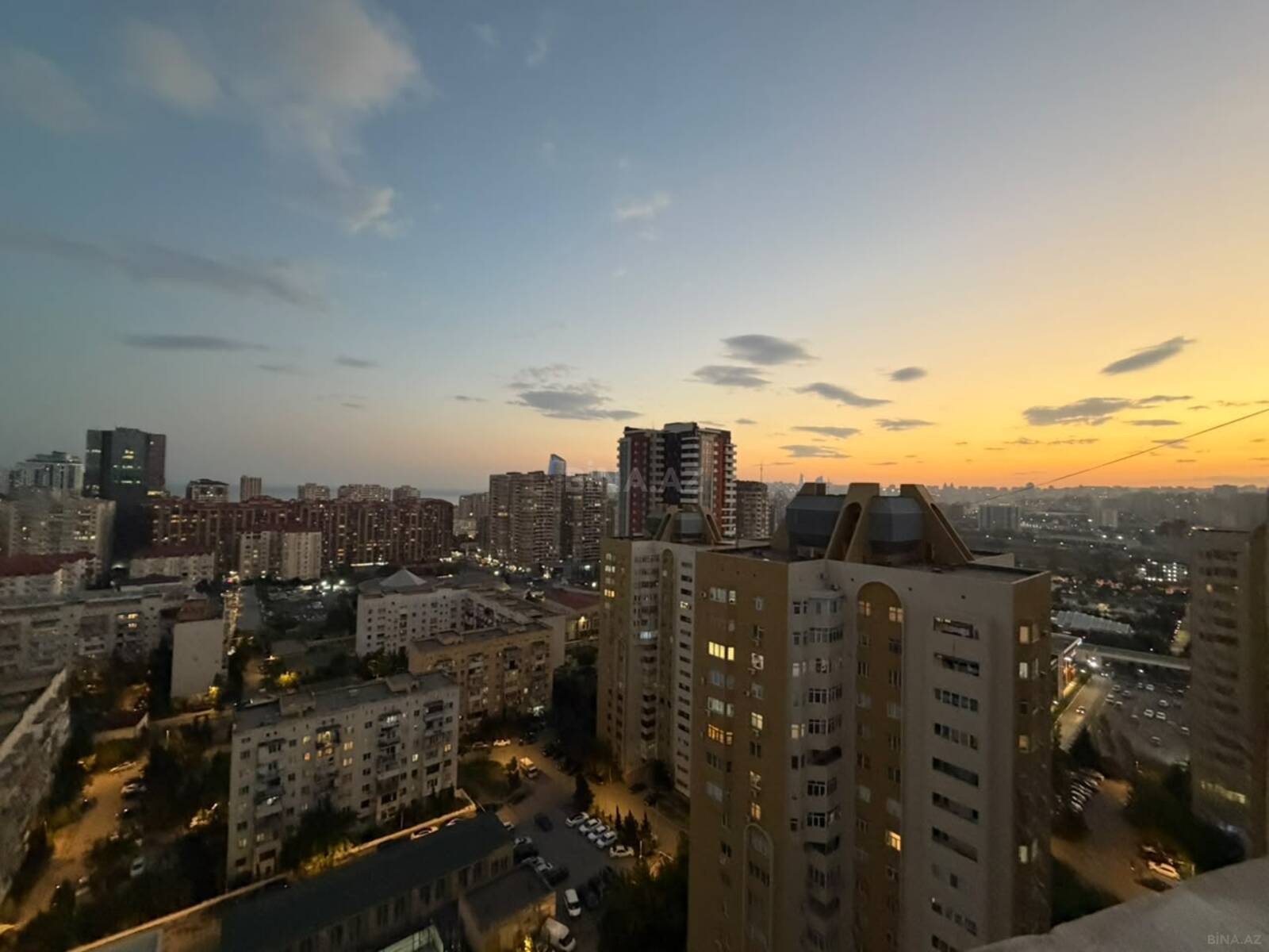 6 otaqlı Yeni tikili, Şah İsmayıl Xətai m., Bakı