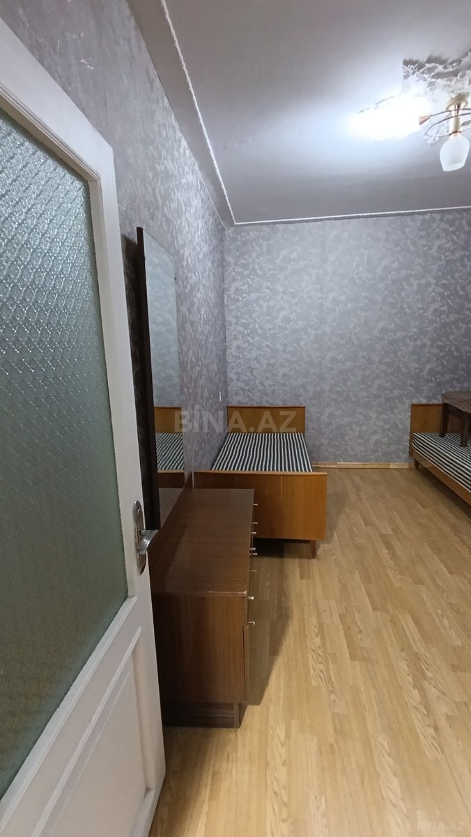 2 otaqlı Köhnə tikili, Həzi Aslanov m., Bakı