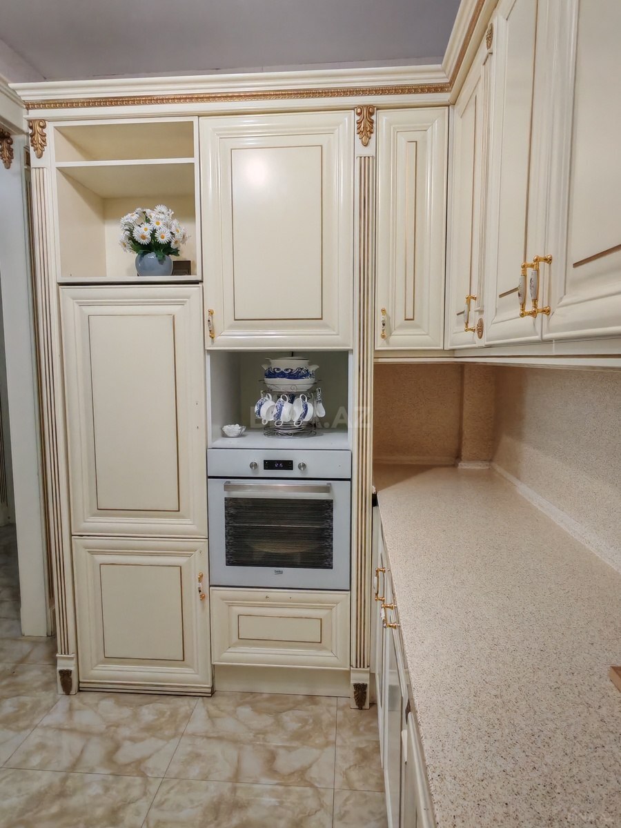 4 otaqlı Yeni tikili, Həzi Aslanov m., Bakı