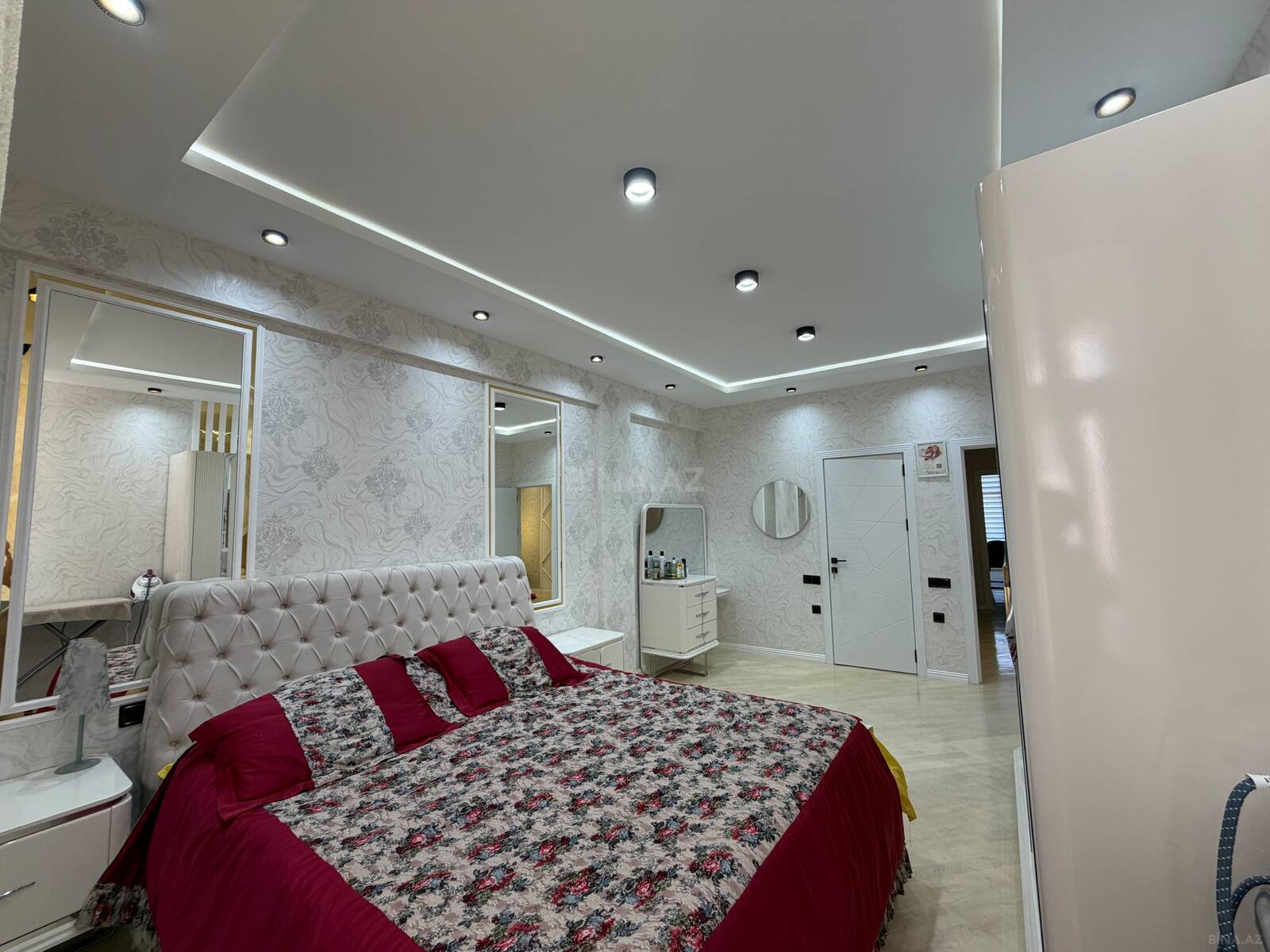 3 otaqlı Yeni tikili, Həzi Aslanov m., Bakı