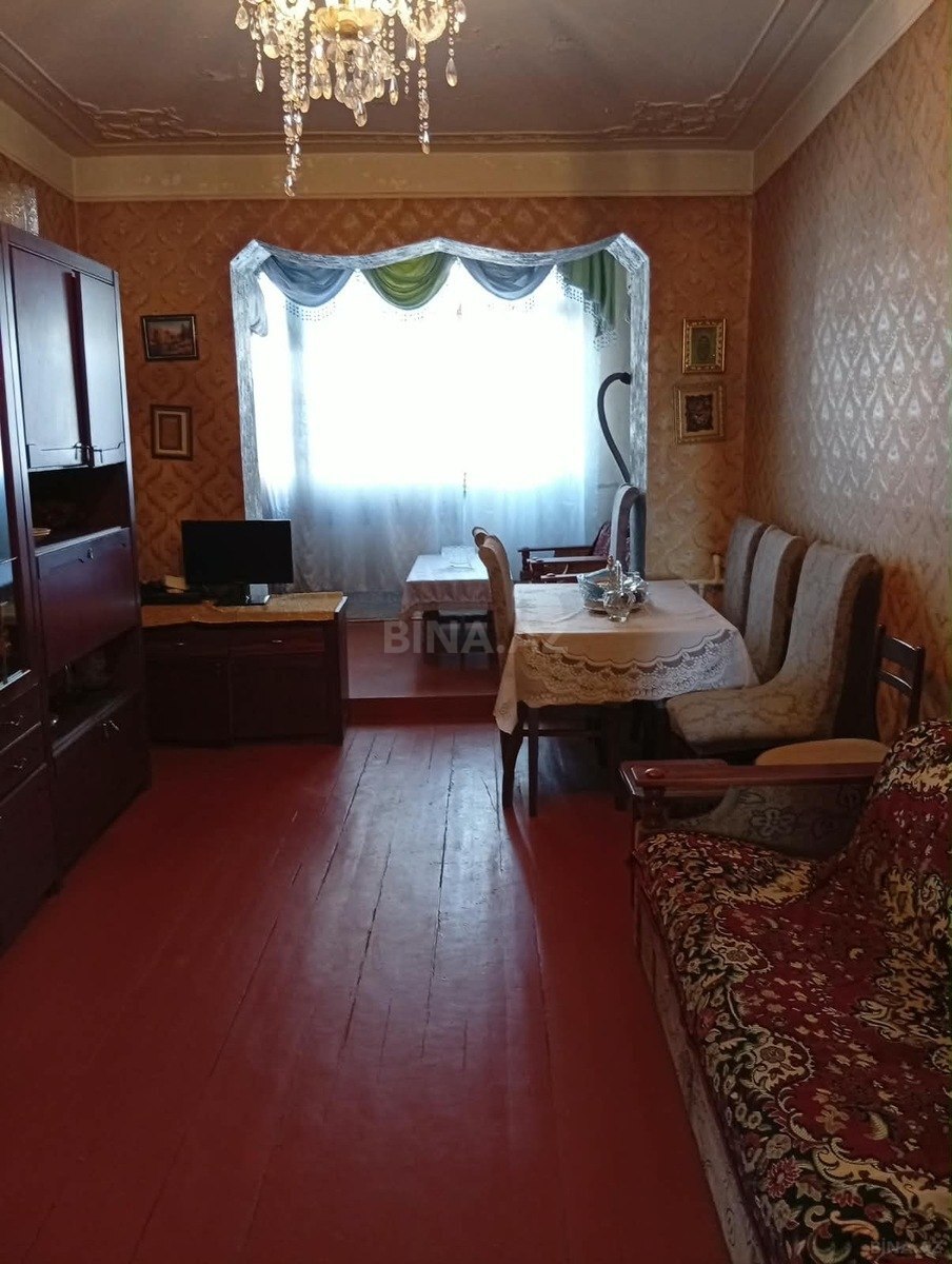 2 otaqlı Köhnə tikili, Həzi Aslanov m., Bakı