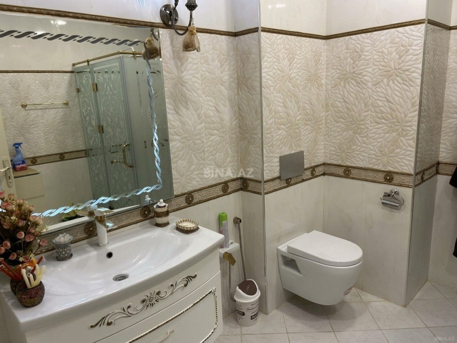 4 otaqlı Yeni tikili, Şah İsmayıl Xətai m., Bakı