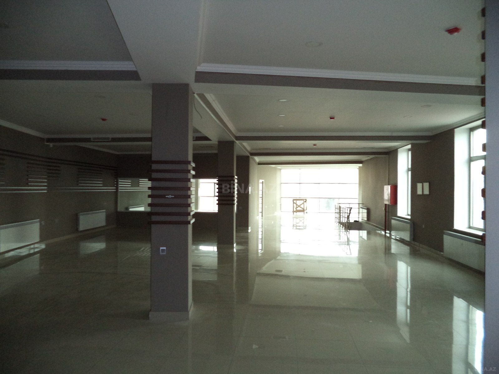 15 otaqlı Ofis, Şah İsmayıl Xətai m., Bakı