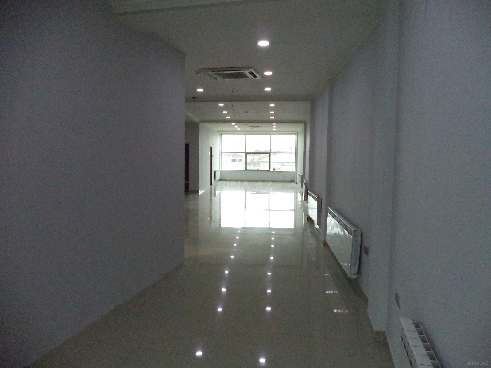 15 otaqlı Ofis, Şah İsmayıl Xətai m., Bakı