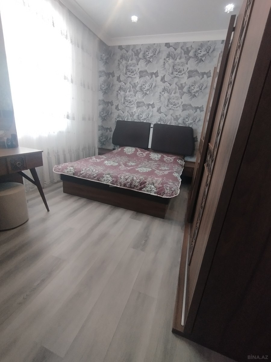 3 otaqlı Yeni tikili, Xırdalan