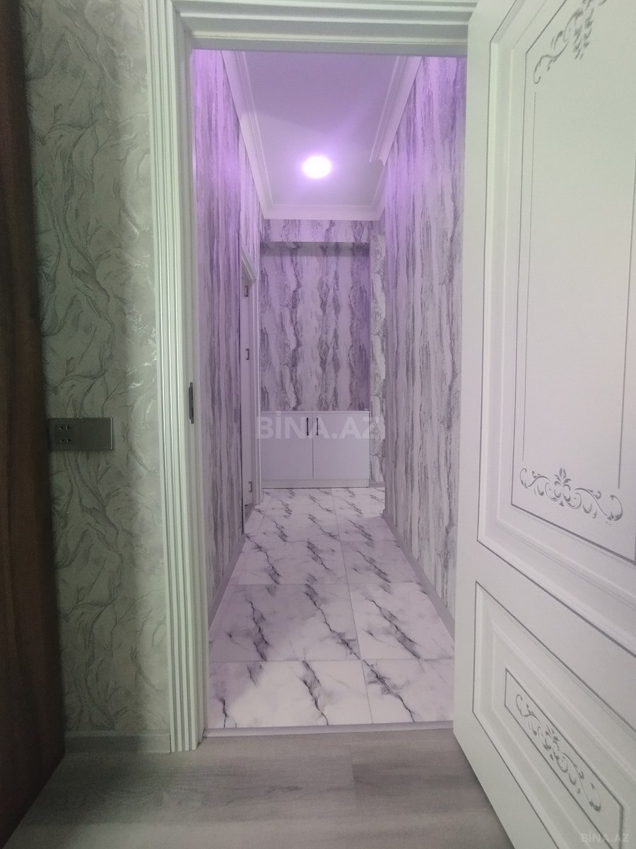 3 otaqlı Yeni tikili, Xırdalan
