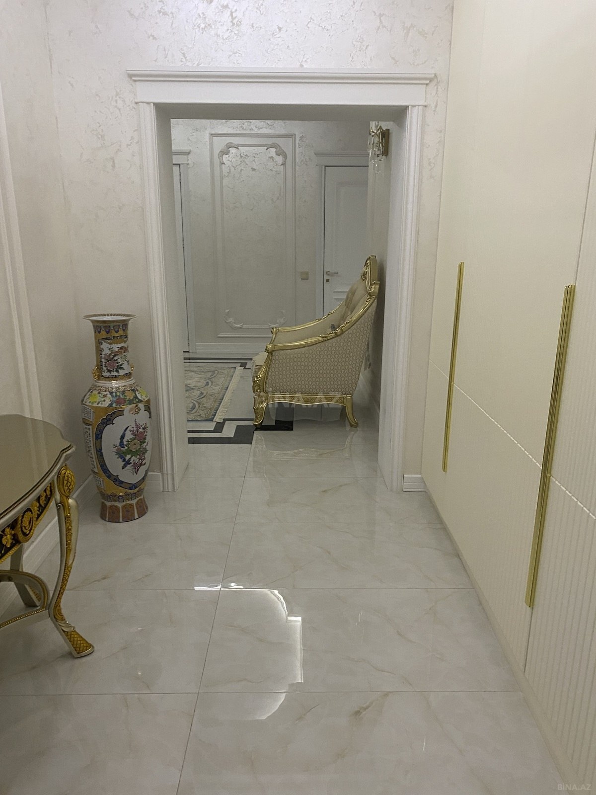 3 otaqlı Yeni tikili, 28 May m., Bakı