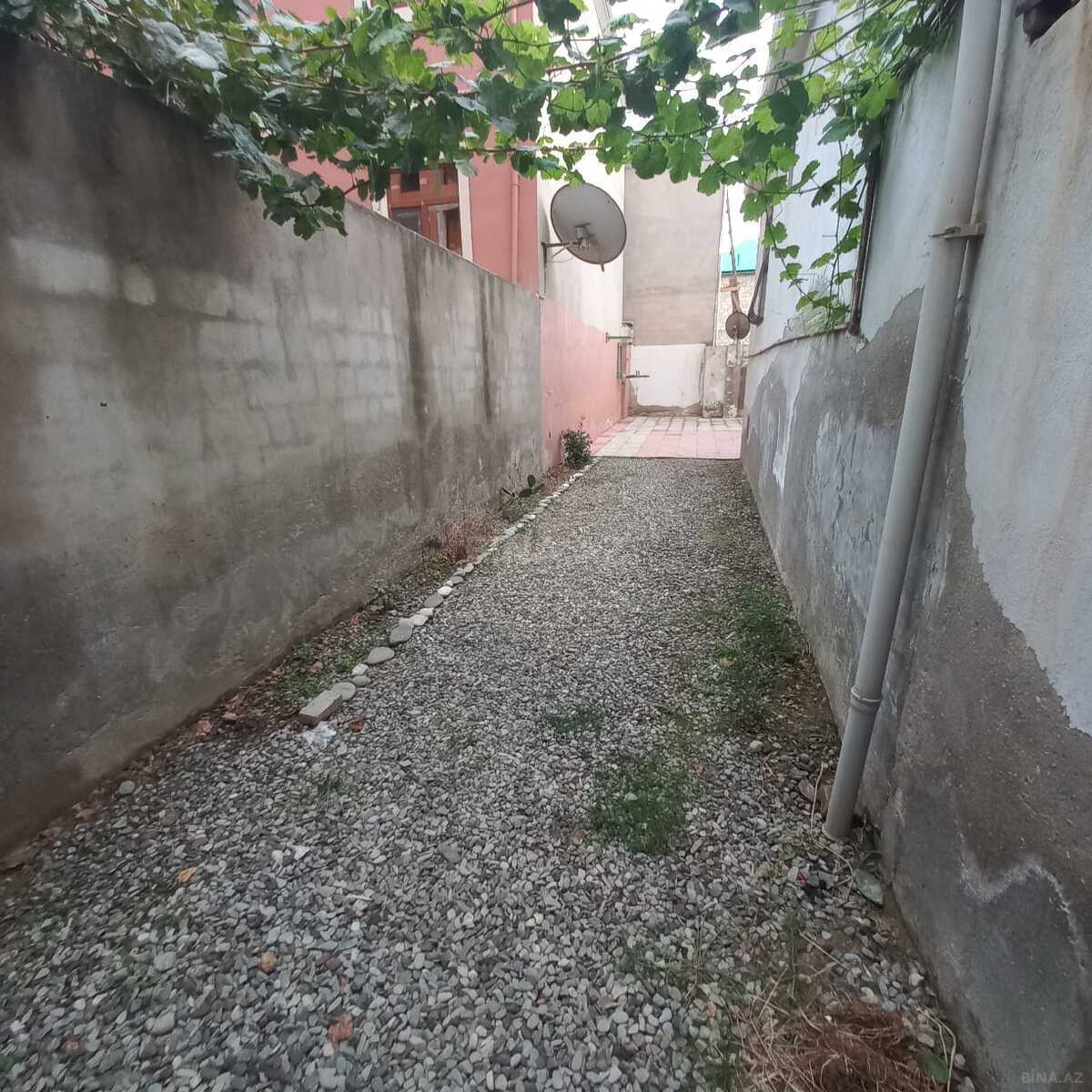 3 otaqlı Həyət evi/Bağ evi, Saray q., Bakı