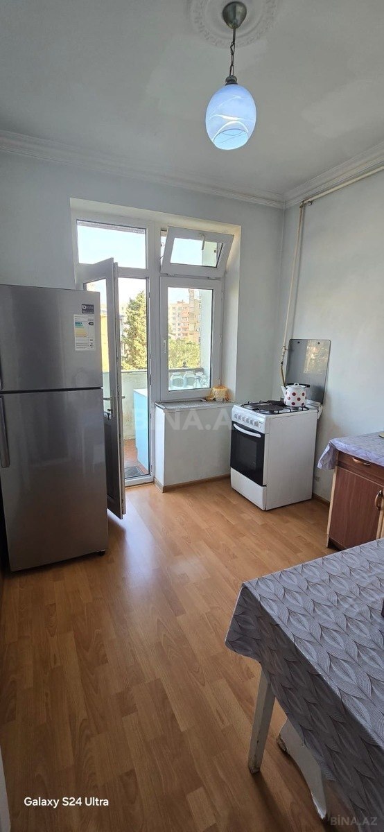 2 otaqlı Köhnə tikili, Keşlə q., Bakı