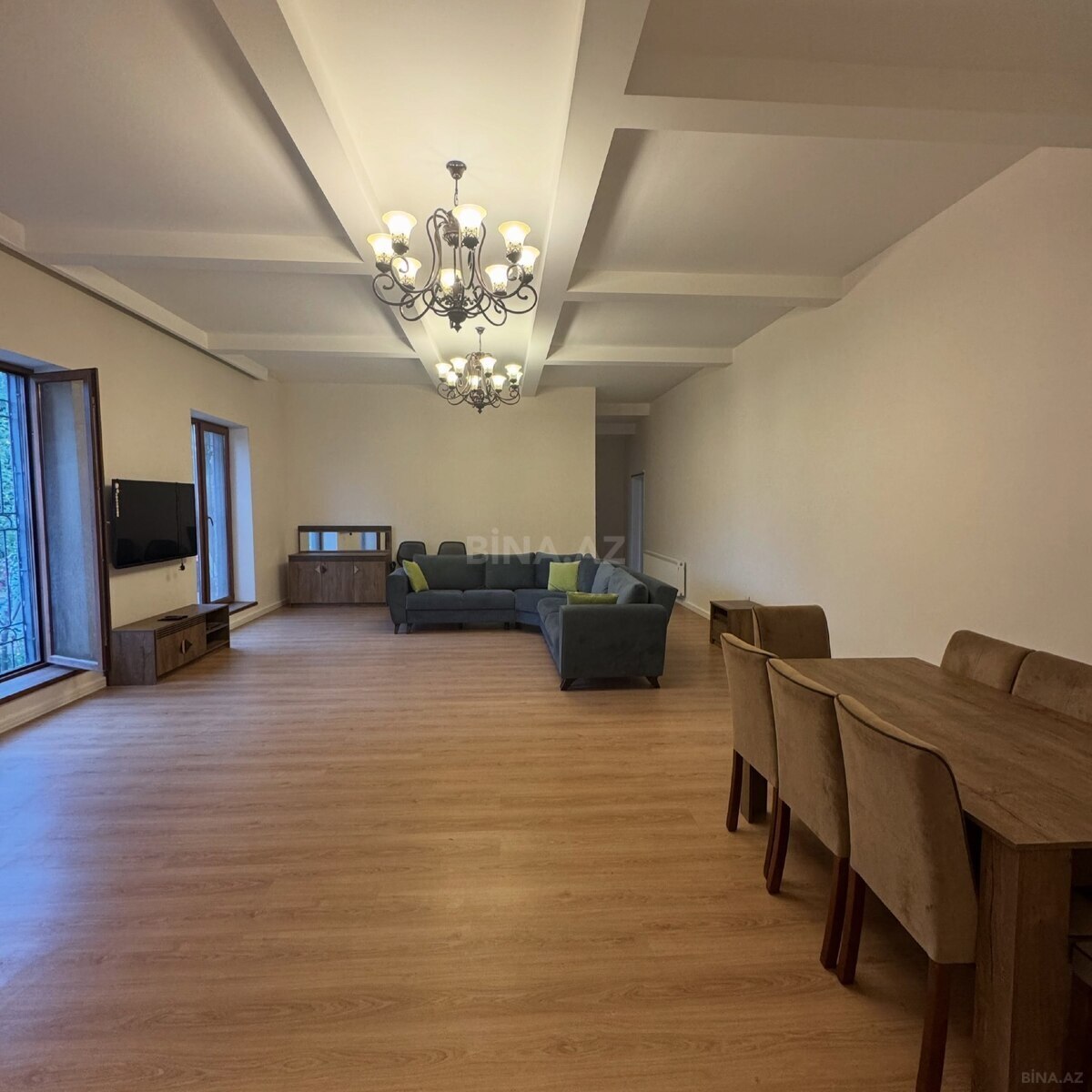 5 otaqlı Həyət evi/Bağ evi, Şüvəlan q., Bakı