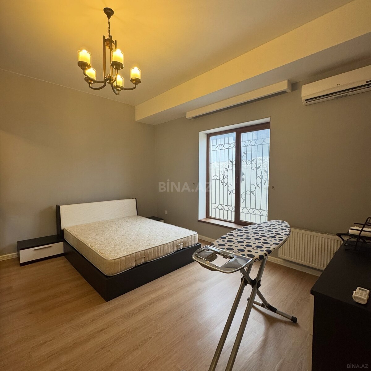 5 otaqlı Həyət evi/Bağ evi, Şüvəlan q., Bakı