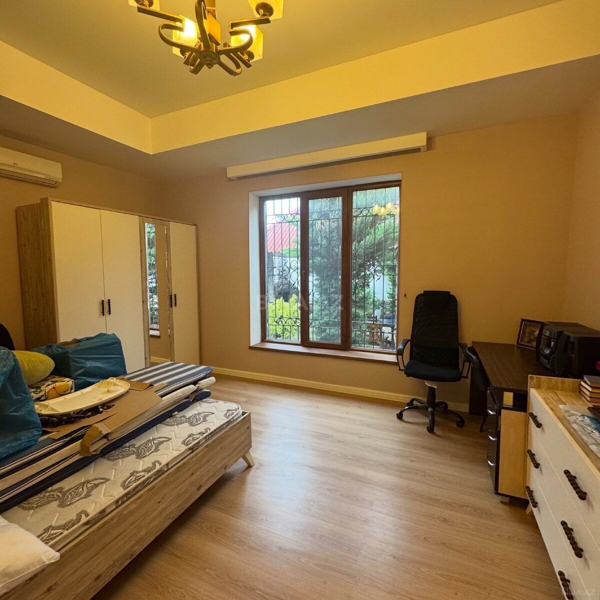 5 otaqlı Həyət evi/Bağ evi, Şüvəlan q., Bakı
