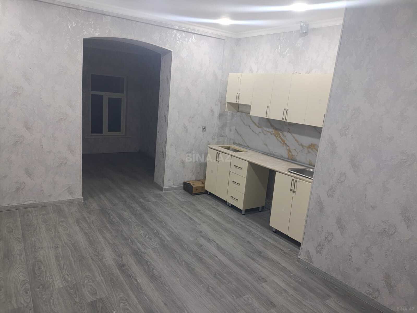4 otaqlı Həyət evi/Bağ evi, Əmircan q., Bakı