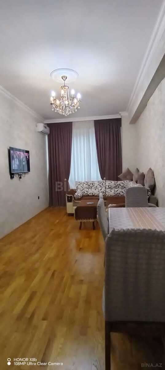 2 otaqlı Yeni tikili, Xırdalan