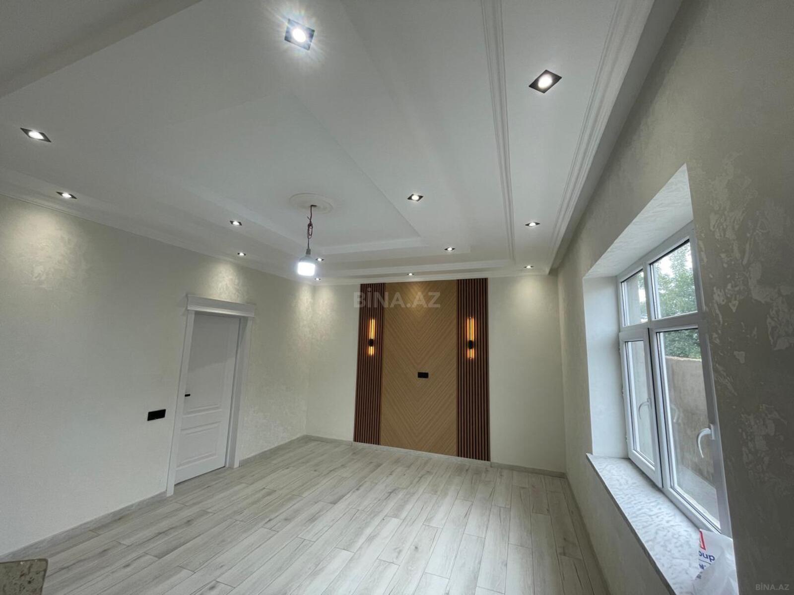 4 otaqlı Həyət evi/Bağ evi, Saray q., Bakı