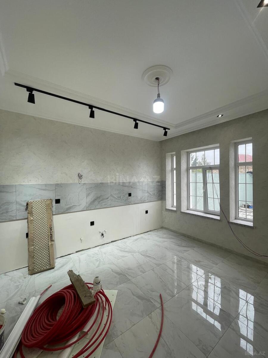 4 otaqlı Həyət evi/Bağ evi, Saray q., Bakı