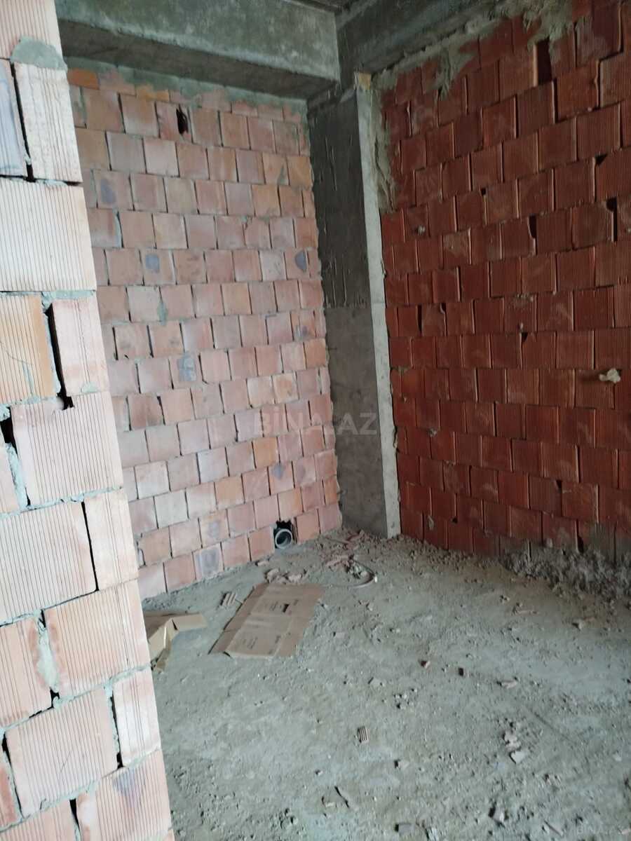 2 otaqlı Yeni tikili, Xırdalan