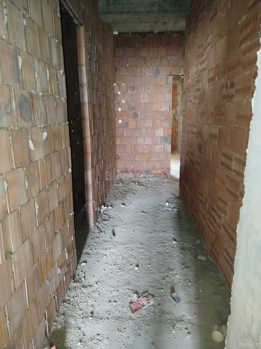 2 otaqlı Yeni tikili, Xırdalan