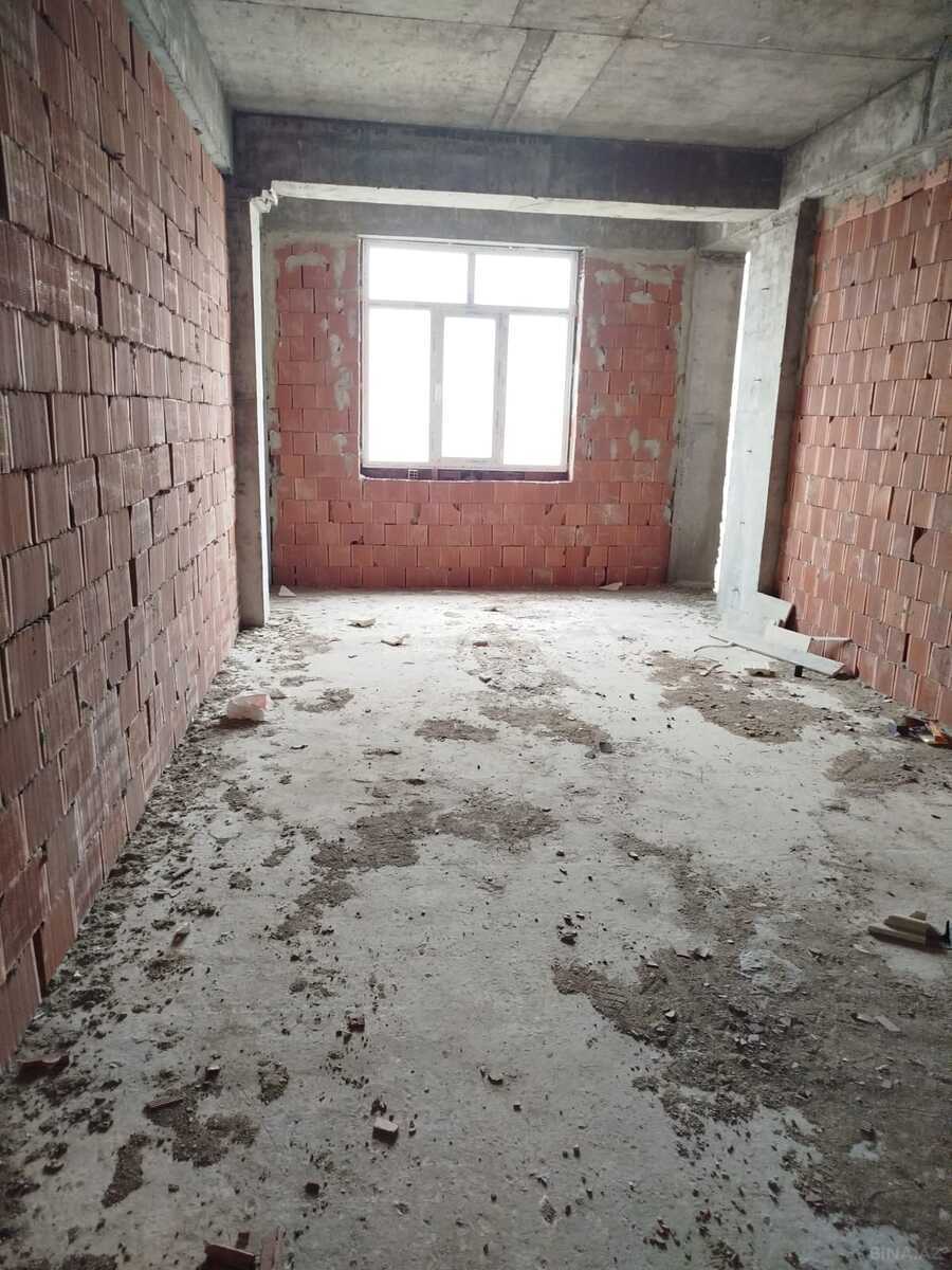 2 otaqlı Yeni tikili, Xırdalan