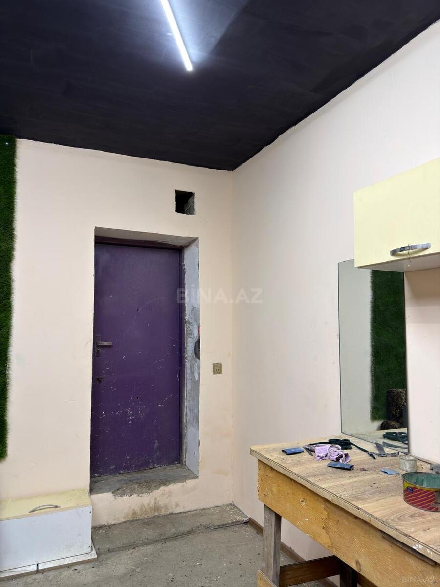 Qaraj Xalqlar Dostluğu m., Bakı