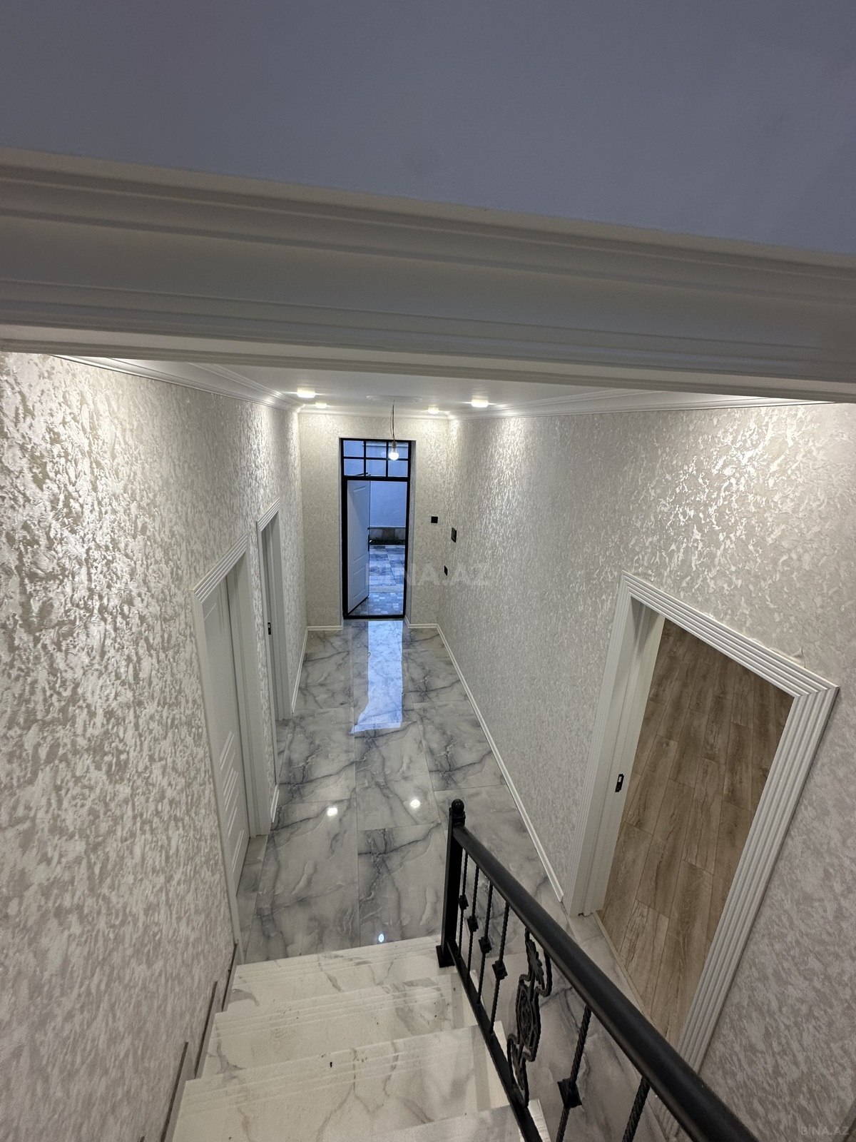 5 otaqlı Həyət evi/Bağ evi, Zabrat q., Bakı