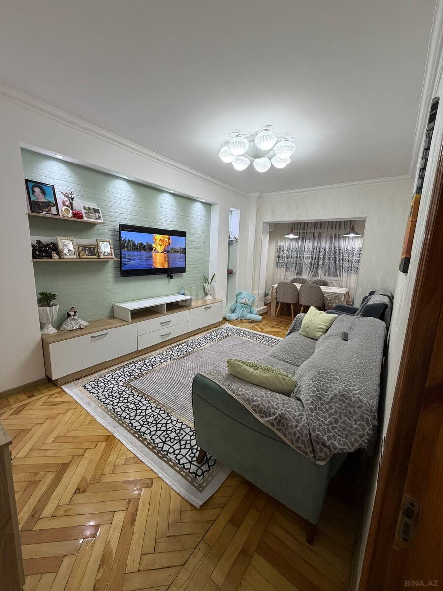 3 otaqlı Köhnə tikili, Həzi Aslanov m., Bakı