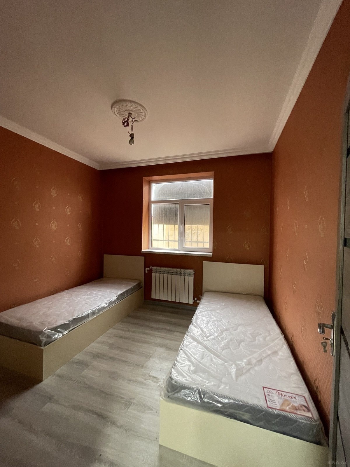 3 otaqlı Həyət evi/Bağ evi, Hövsan q., Bakı
