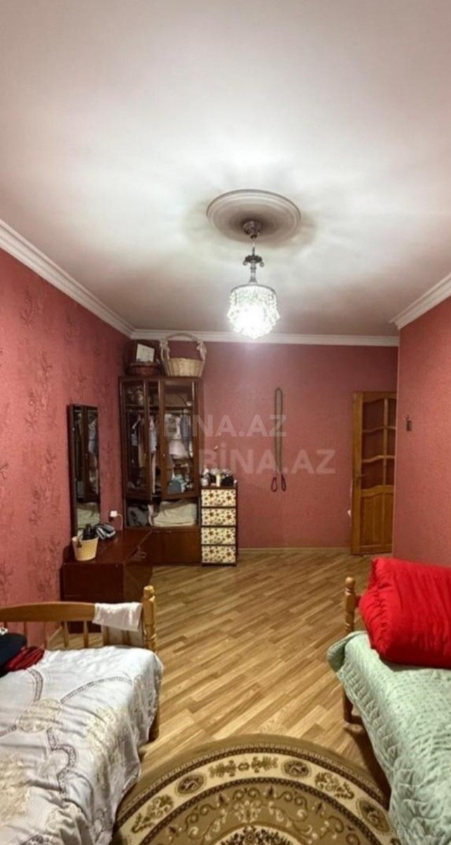 3 otaqlı Köhnə tikili, Gənclik m., Bakı
