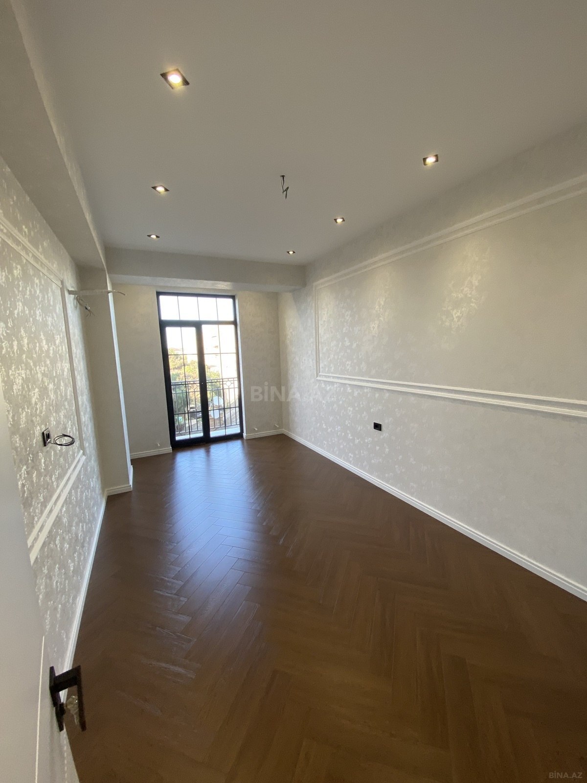 3 otaqlı Yeni tikili, Bakıxanov q., Bakı
