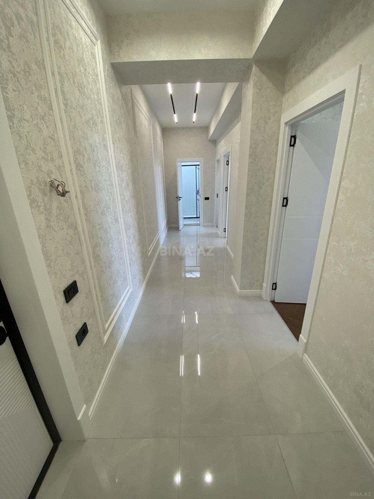 3 otaqlı Yeni tikili, Bakıxanov q., Bakı