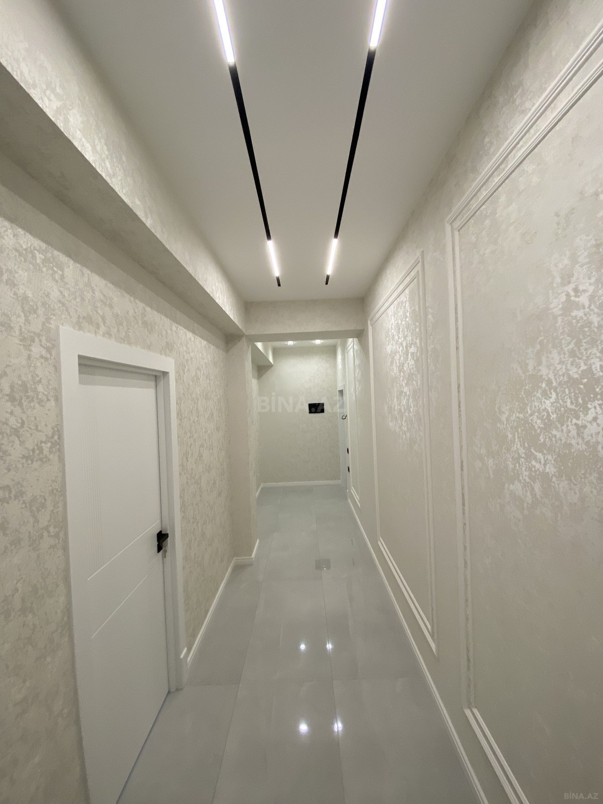 3 otaqlı Yeni tikili, Bakıxanov q., Bakı