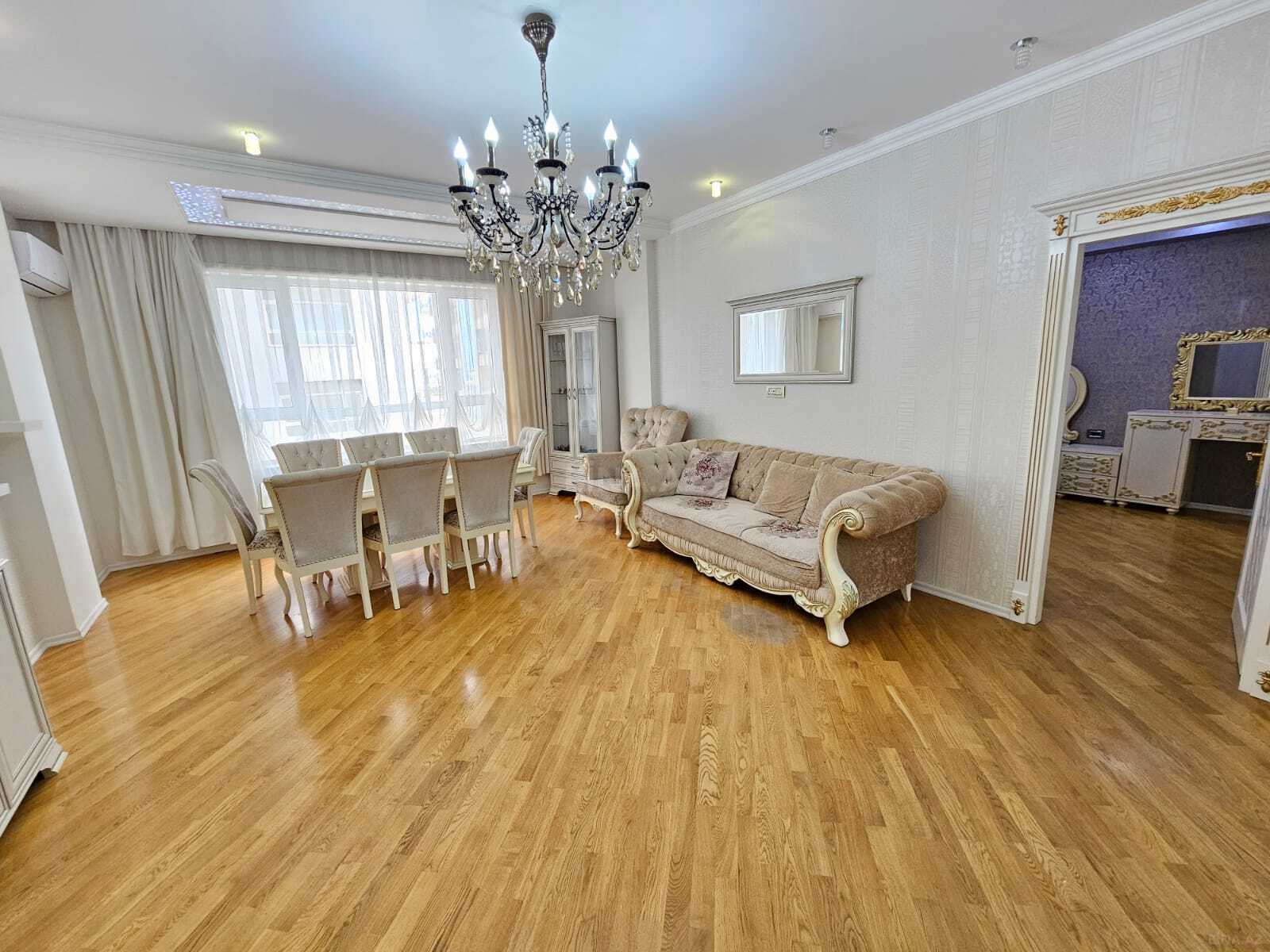 3 otaqlı Yeni tikili, Badamdar q., Bakı