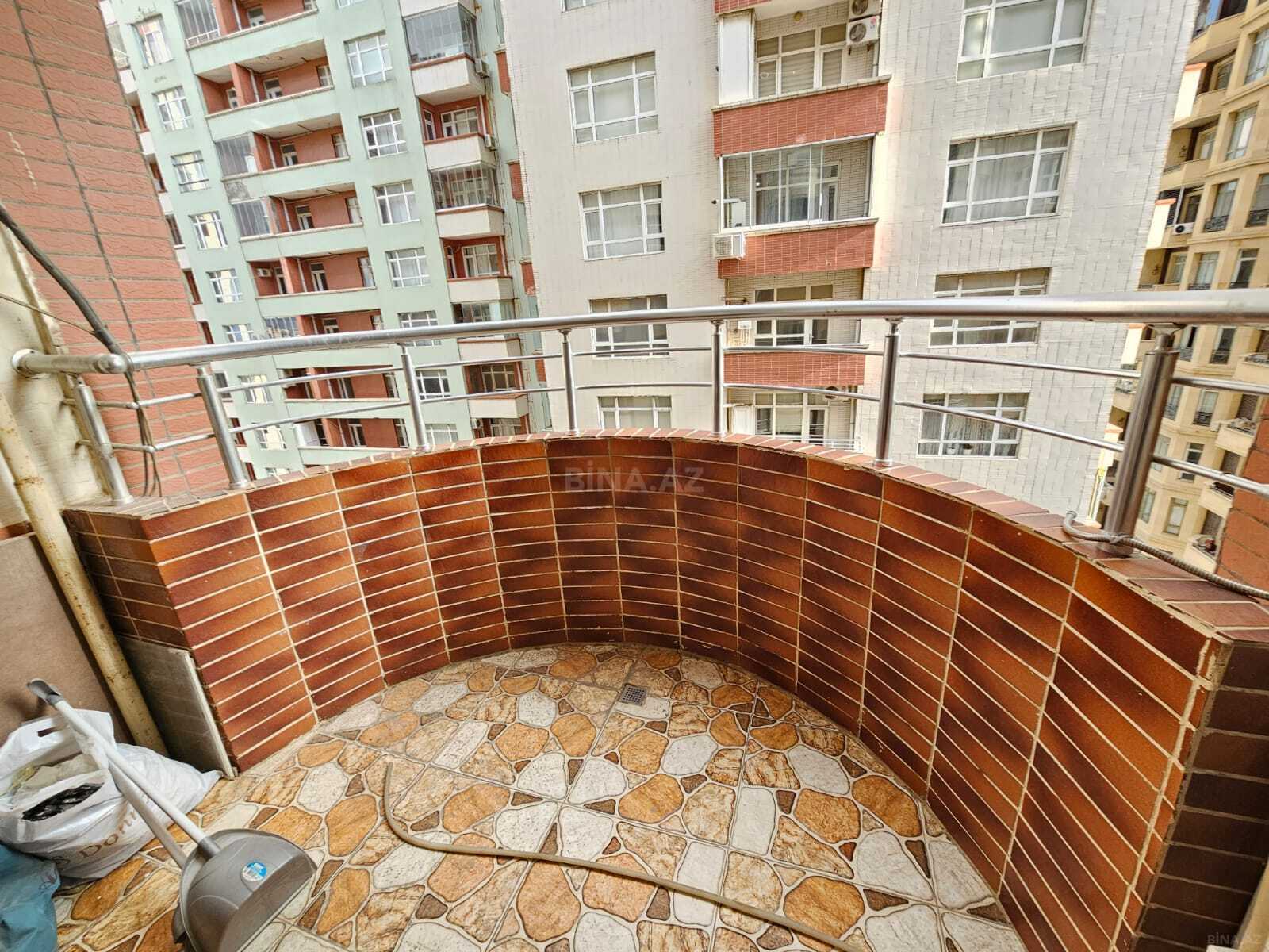3 otaqlı Yeni tikili, Badamdar q., Bakı