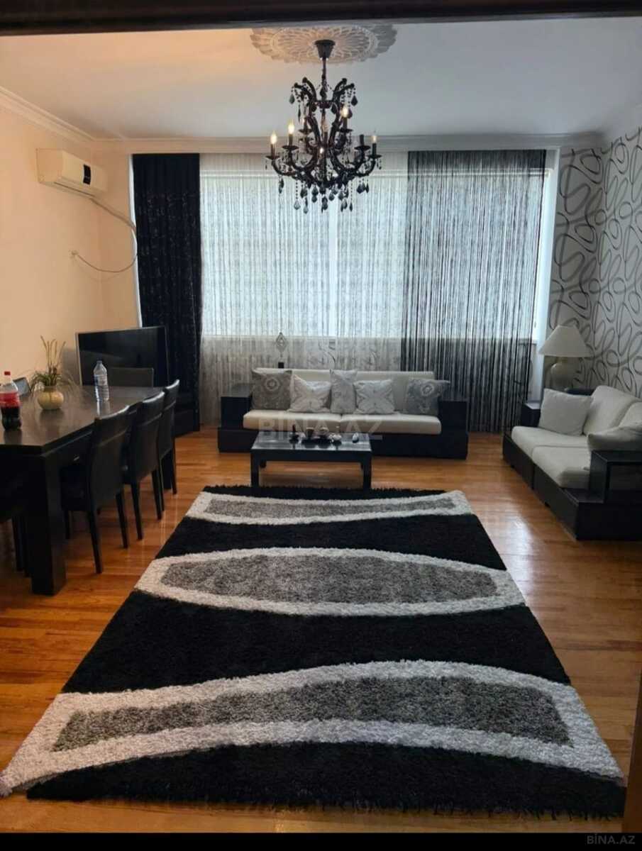 2 otaqlı Yeni tikili, Xırdalan