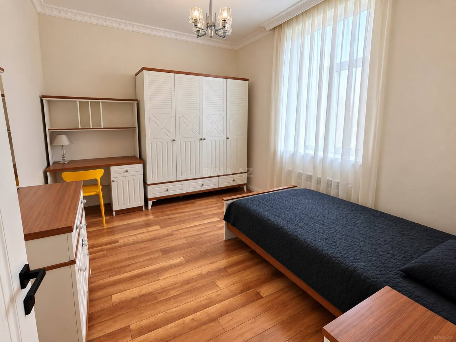 4 otaqlı Həyət evi/Bağ evi, Badamdar q., Bakı