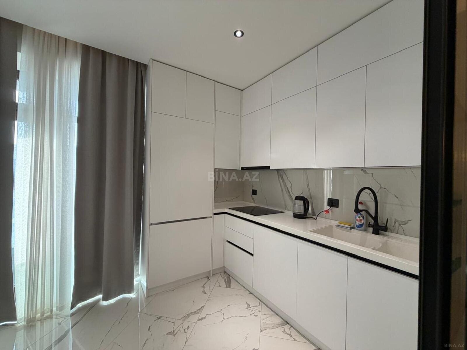 3 otaqlı Yeni tikili, 8 Noyabr m., Bakı
