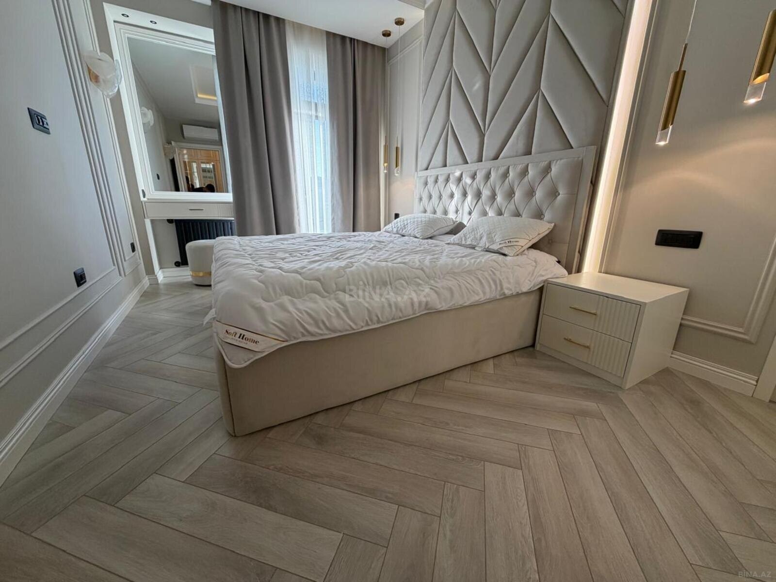 3 otaqlı Yeni tikili, 8 Noyabr m., Bakı