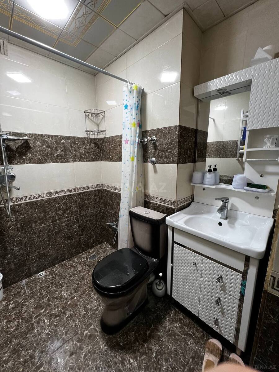 3 otaqlı Yeni tikili, Xırdalan