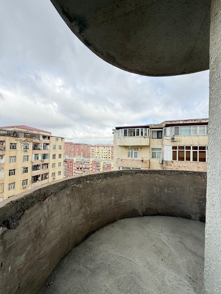 3 otaqlı Yeni tikili, İnşaatçılar m., Bakı