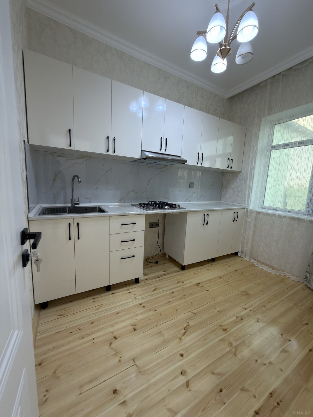 4 otaqlı Həyət evi/Bağ evi, 20-ci sahə q., Bakı