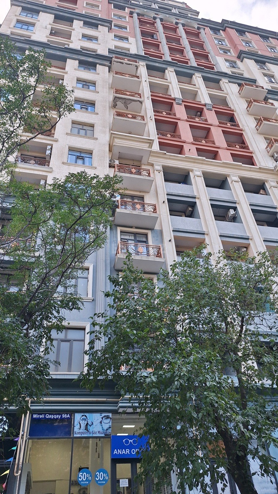 2 otaqlı Yeni tikili, Xırdalan