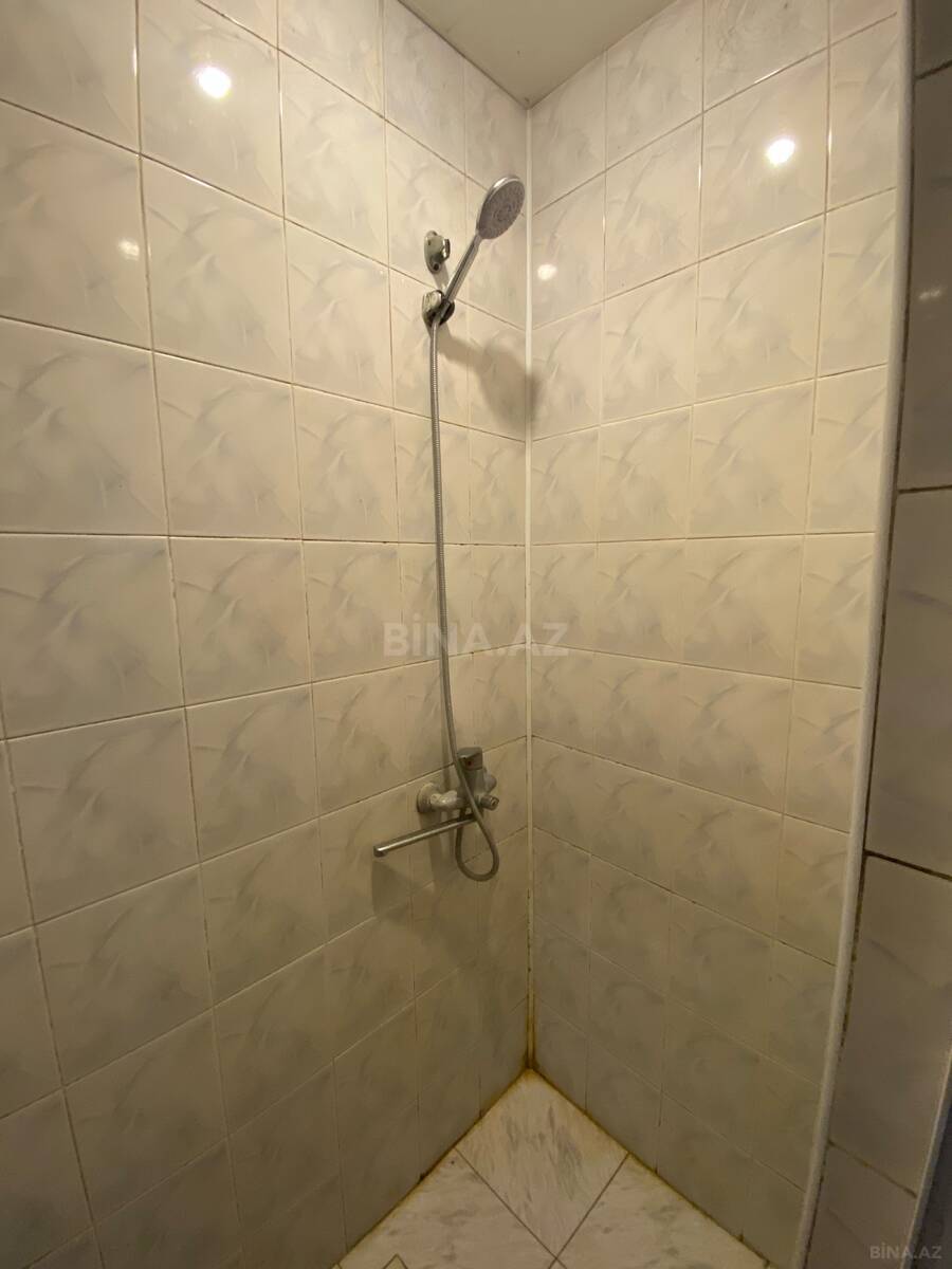 2 otaqlı Köhnə tikili, Memar Əcəmi m., Bakı