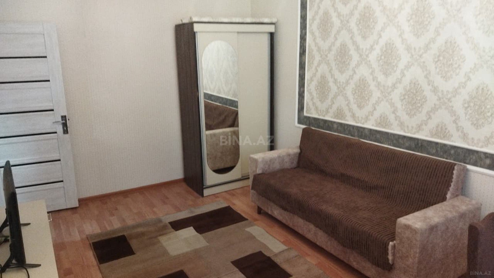 2 otaqlı Köhnə tikili, Memar Əcəmi m., Bakı