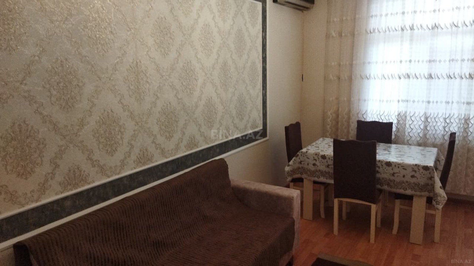 2 otaqlı Köhnə tikili, Memar Əcəmi m., Bakı