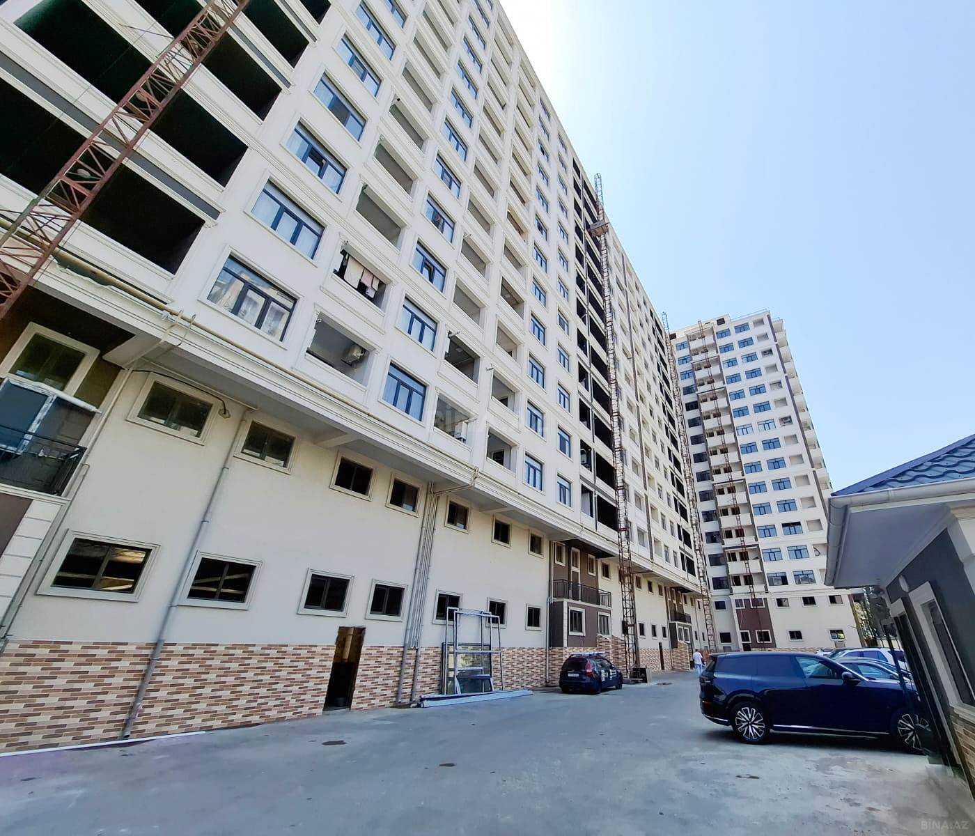 4 otaqlı Yeni tikili, Neftçilər m., Bakı