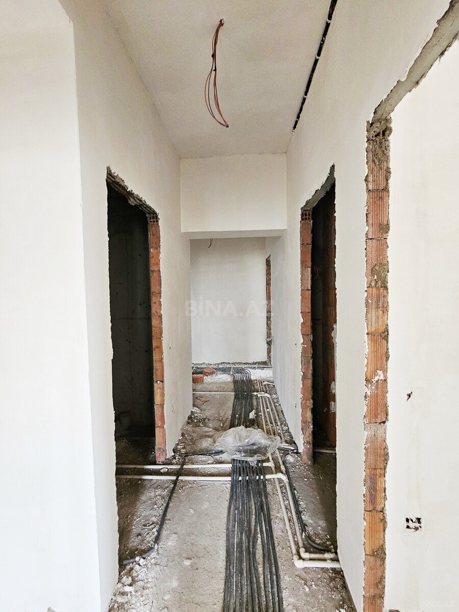4 otaqlı Yeni tikili, Neftçilər m., Bakı