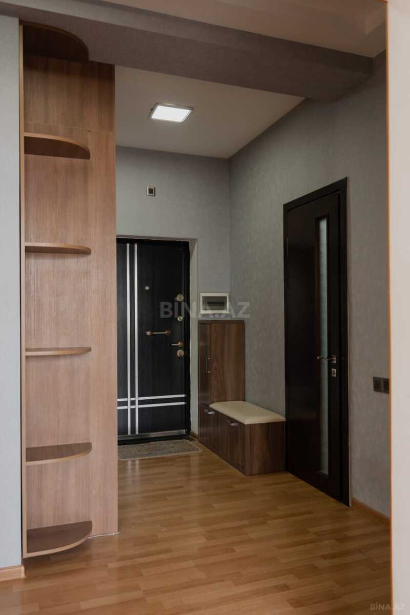3 otaqlı Yeni tikili, Şah İsmayıl Xətai m., Bakı