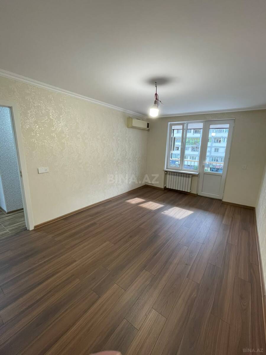 3 otaqlı Köhnə tikili, İnşaatçılar m., Bakı